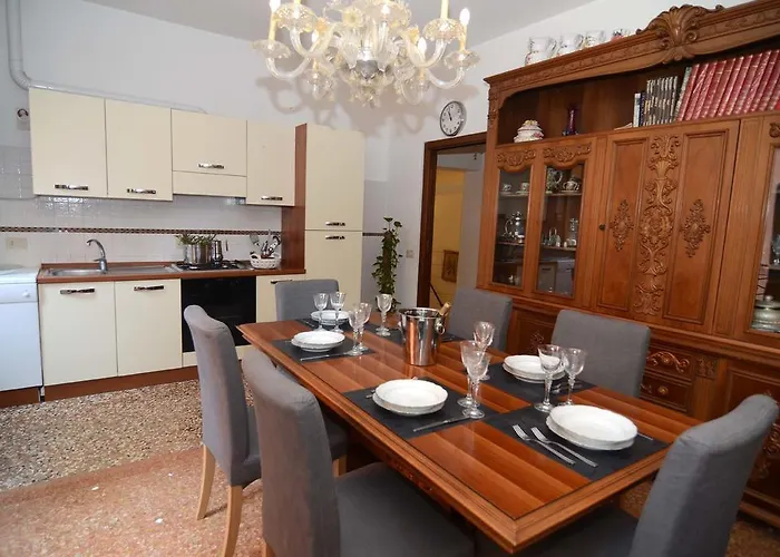 Classic House Apartamento Venecia